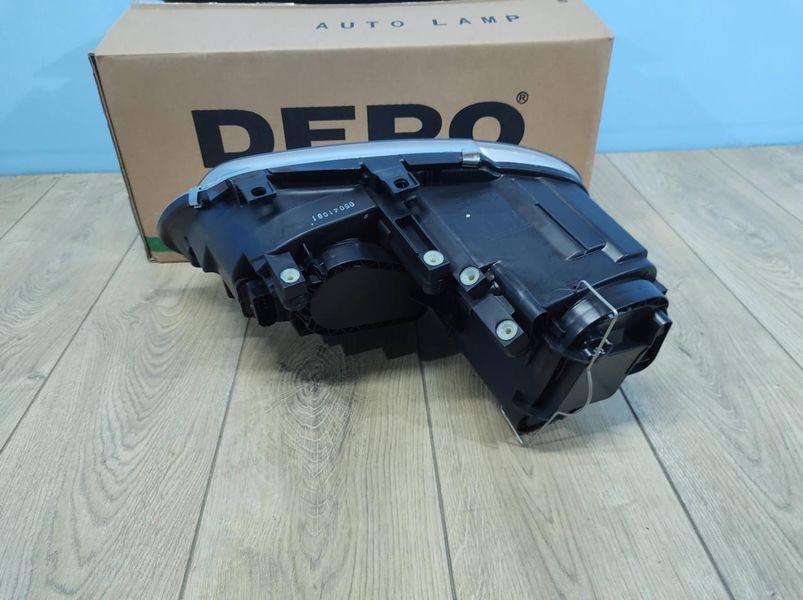 Фара передняя правая VW Caddy 2004-2010 фара передня права кади каді 1647338421 фото
