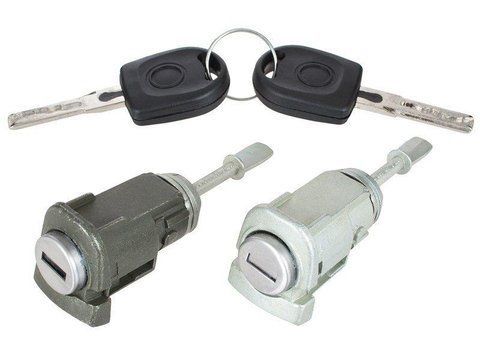 Личинка передніх замків (комплект L+R) VW Passat B5 (1996-2005) Audi A6 C5 3B0837167 3B0837168 фото