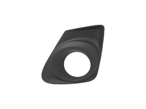 Решетка в бампере левая с отверстием для противотуманной фары Toyota corolla 2009-2011 1938277292 фото