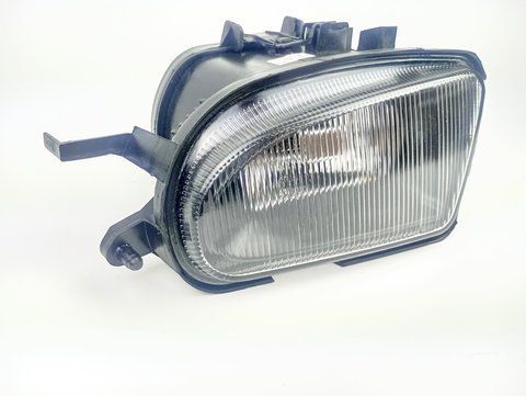 Противотуманна фара ліва Mercedes W210 1999-2003 2446370375 фото