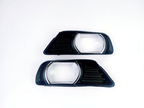 Комплект решіток заглушок противотуманок Toyota Camry 40 2006-2010 2439294130 фото