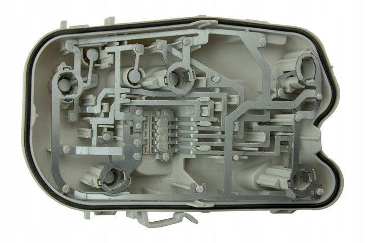 Задня плата ліва, кришка ліхтаря Audi A6 C6 2004-2008 2083644669 фото