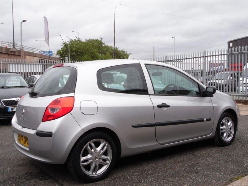 Стеклоподьемник передний левый 3 дверная для Renault Clio 3 2005-2009 1961472113 фото