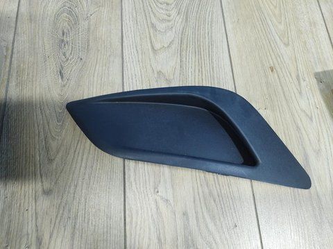 Заглушка, решетка бампера переднего левая Ford Focus mk2 2008-2011 решітка ліва форд фокус 1647345705 фото